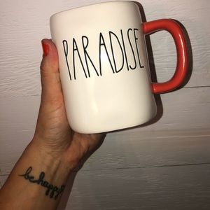 NWOT’s RAE DUNN PARADISE MUG